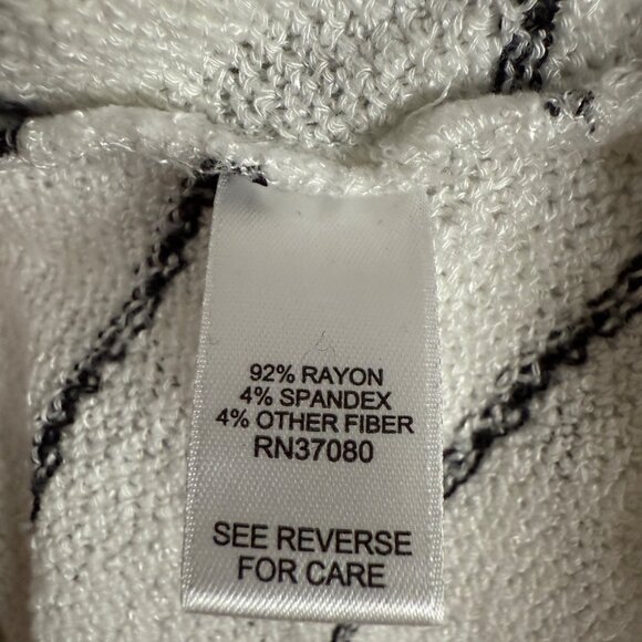 Cato White & Black Striped Lightweight V-Neck Short Sleeve Women's Top Size M - Picture 6 of 12